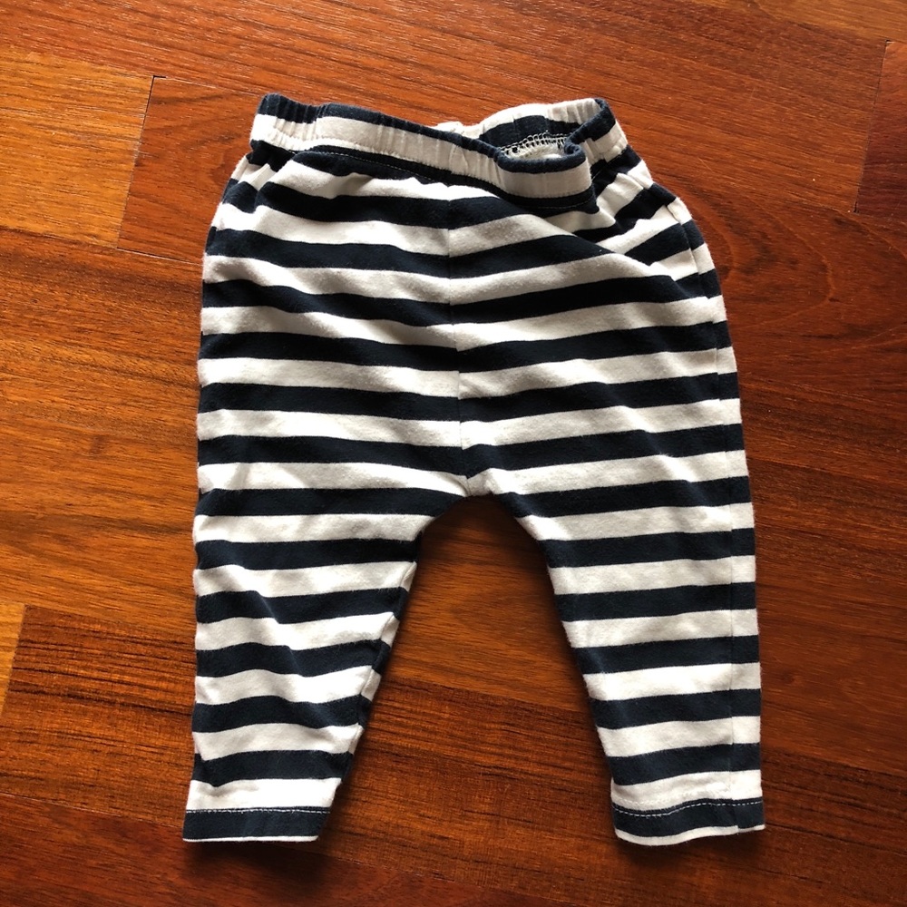 Nature Baby navy and beige leggings